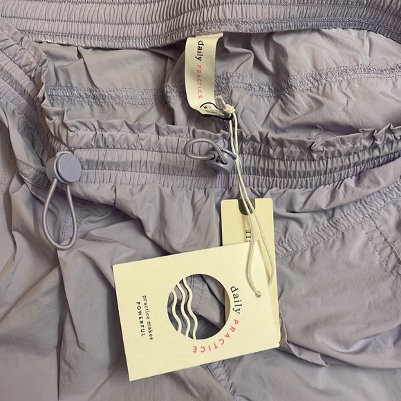 Anthropologie Bermuda shorts - Picture 2 of 7